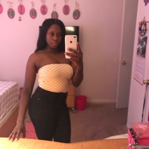 Meet your Posher, Dericka